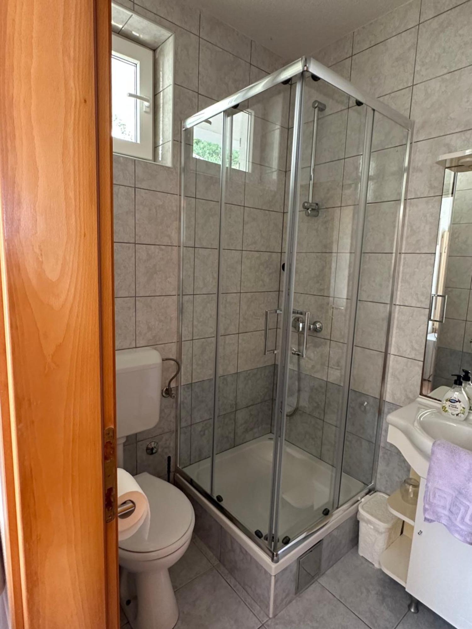 Pension Maric Rooms Brist Εξωτερικό φωτογραφία