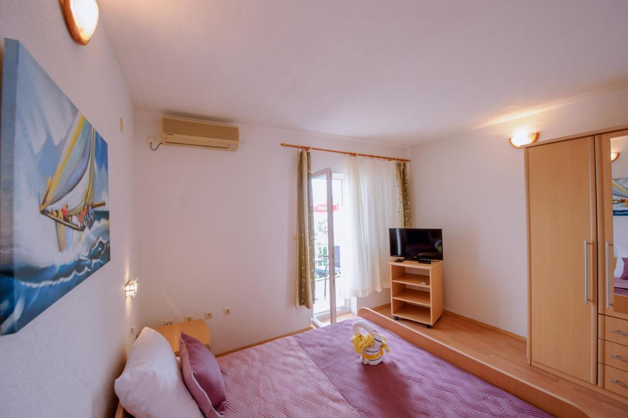 Pension Maric Rooms Brist Εξωτερικό φωτογραφία