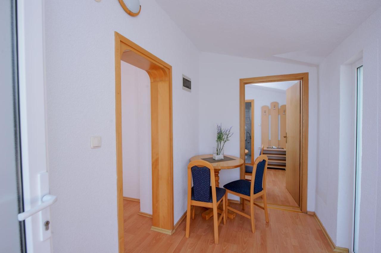 Pension Maric Rooms Brist Εξωτερικό φωτογραφία